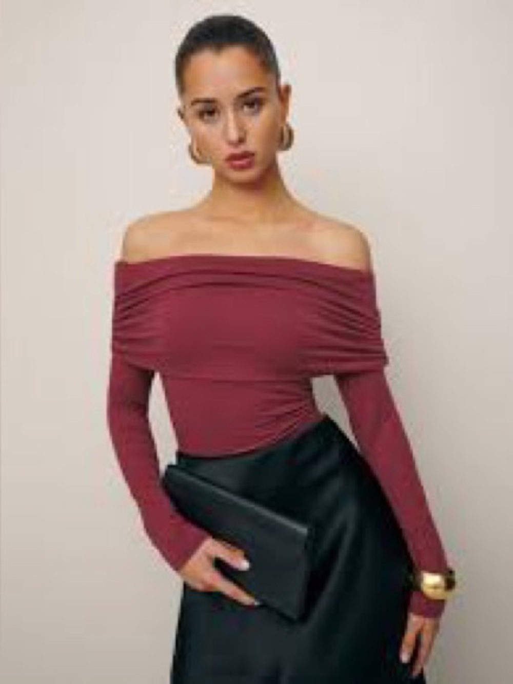 Reformation Florentina Knit Top in the shade Chianti. Size M